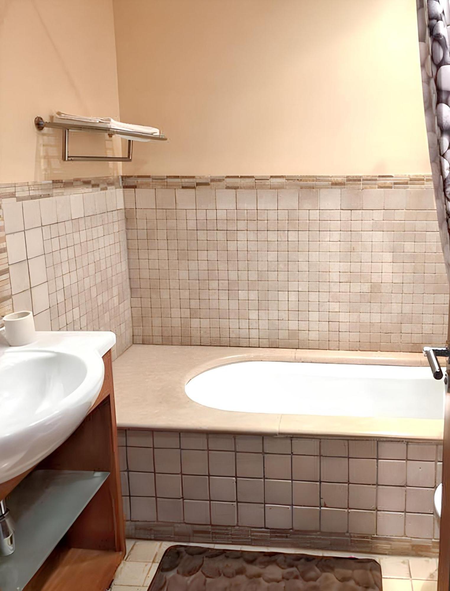 Charming Apartment In Estombar With Private Pool. Exterior foto